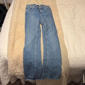 Zara High Rise Flare Jeans (26/4)